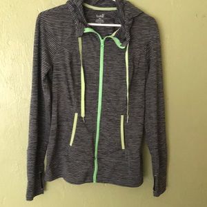 LUKKA PERFORMANCE HOODIE